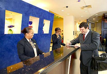 Courtyard By Marriott Little Rock Downtown Hotel Интериор снимка